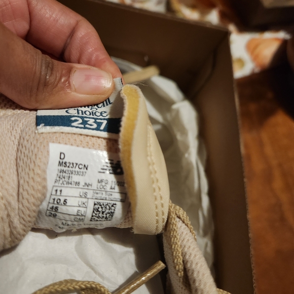 Men New Balance - Picture 6 of 8